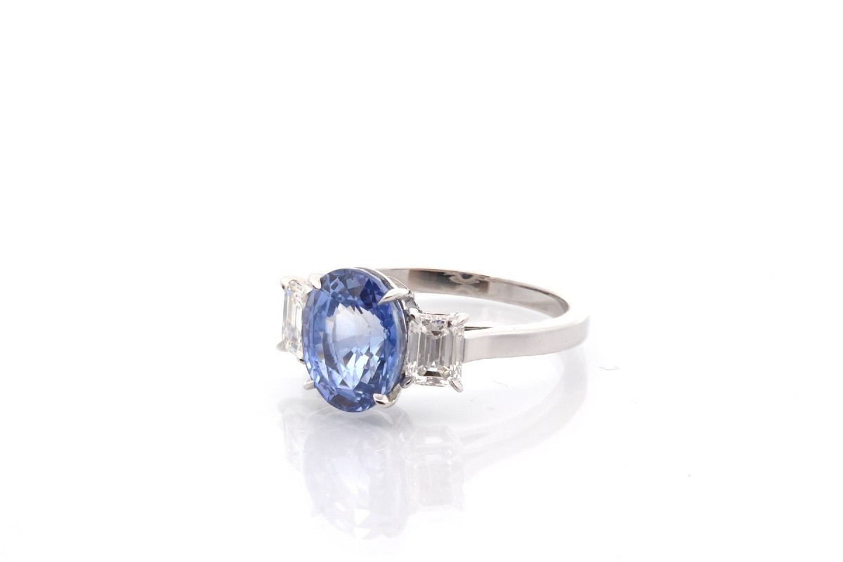 4.22ct Unheated Sapphire And Diamond Ring