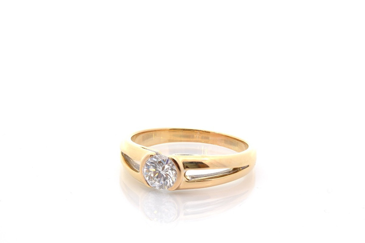 Bague diamant 0,74ct en or 18k-photo-4