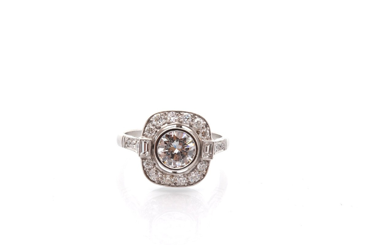 Bague diamant de 0,90ct F/VS1 en platine-photo-2