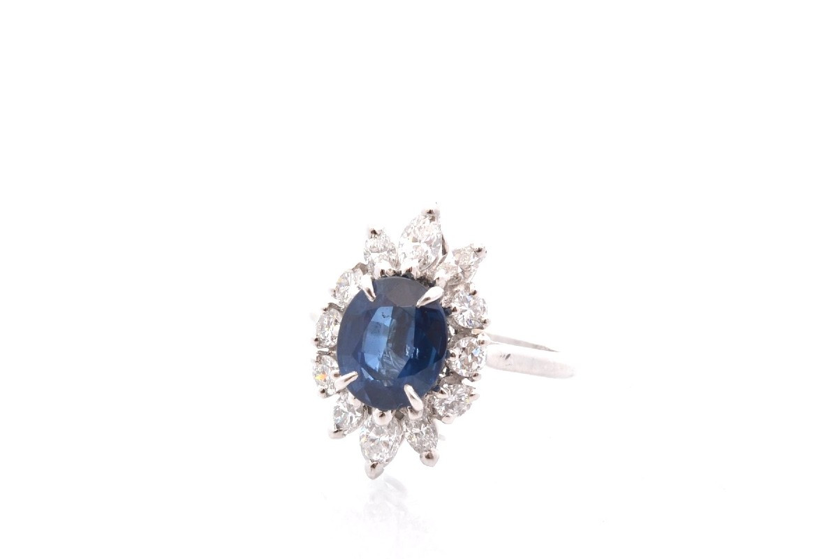 Vintage Sapphire And Diamond Ring