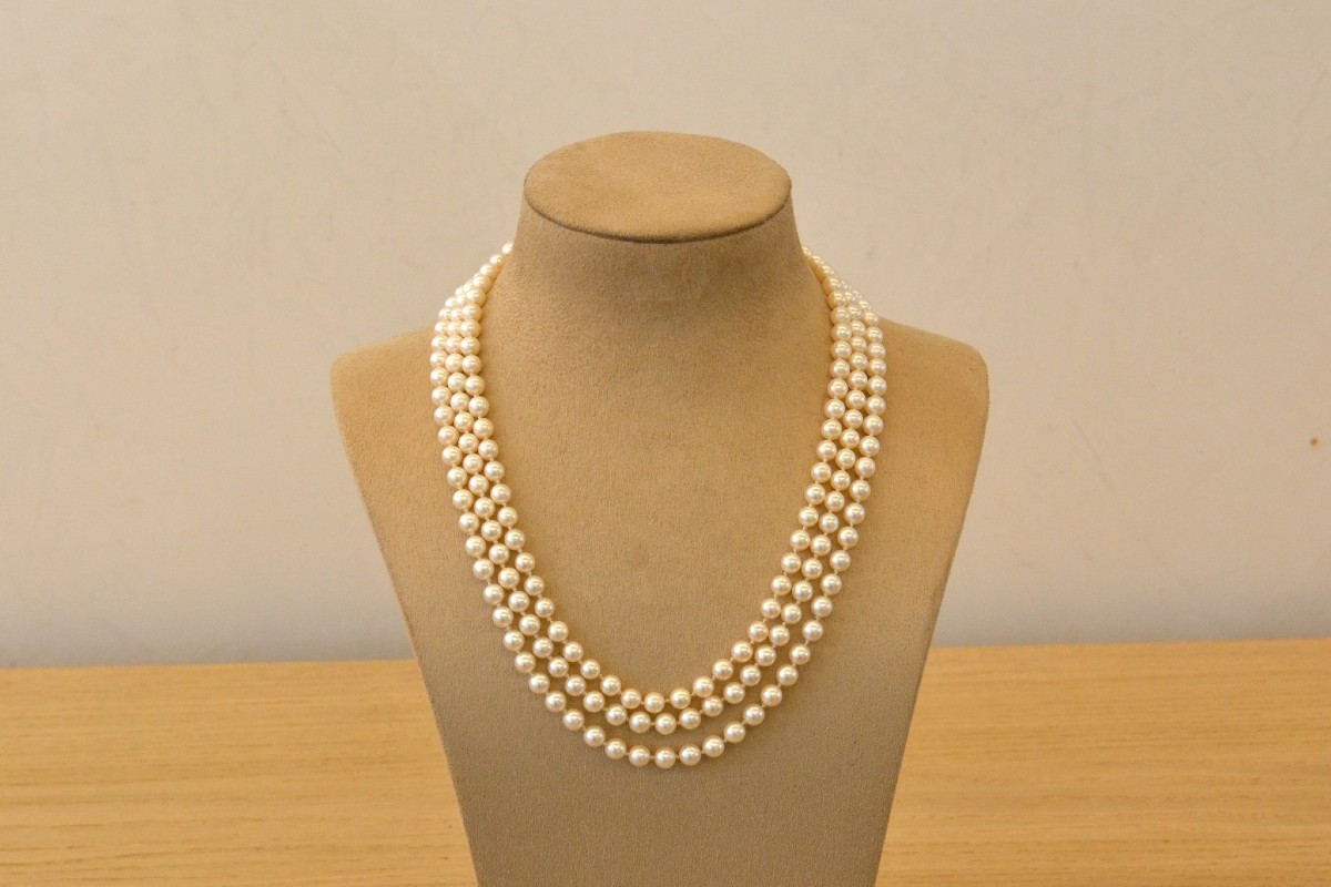 Cultured Pearl Necklace And Yellow Gold Clasp