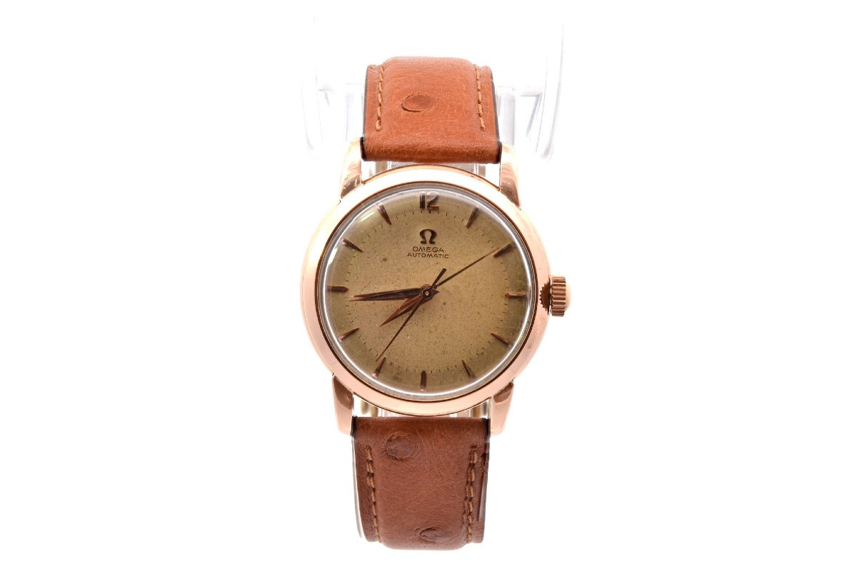 Vintage Omega Watch In 18k Gold-photo-2