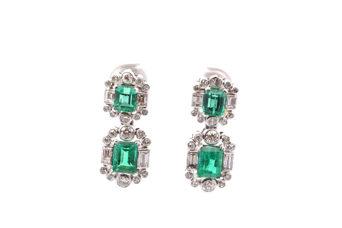 Boucles d’oreilles art déco émeraudes et diamants