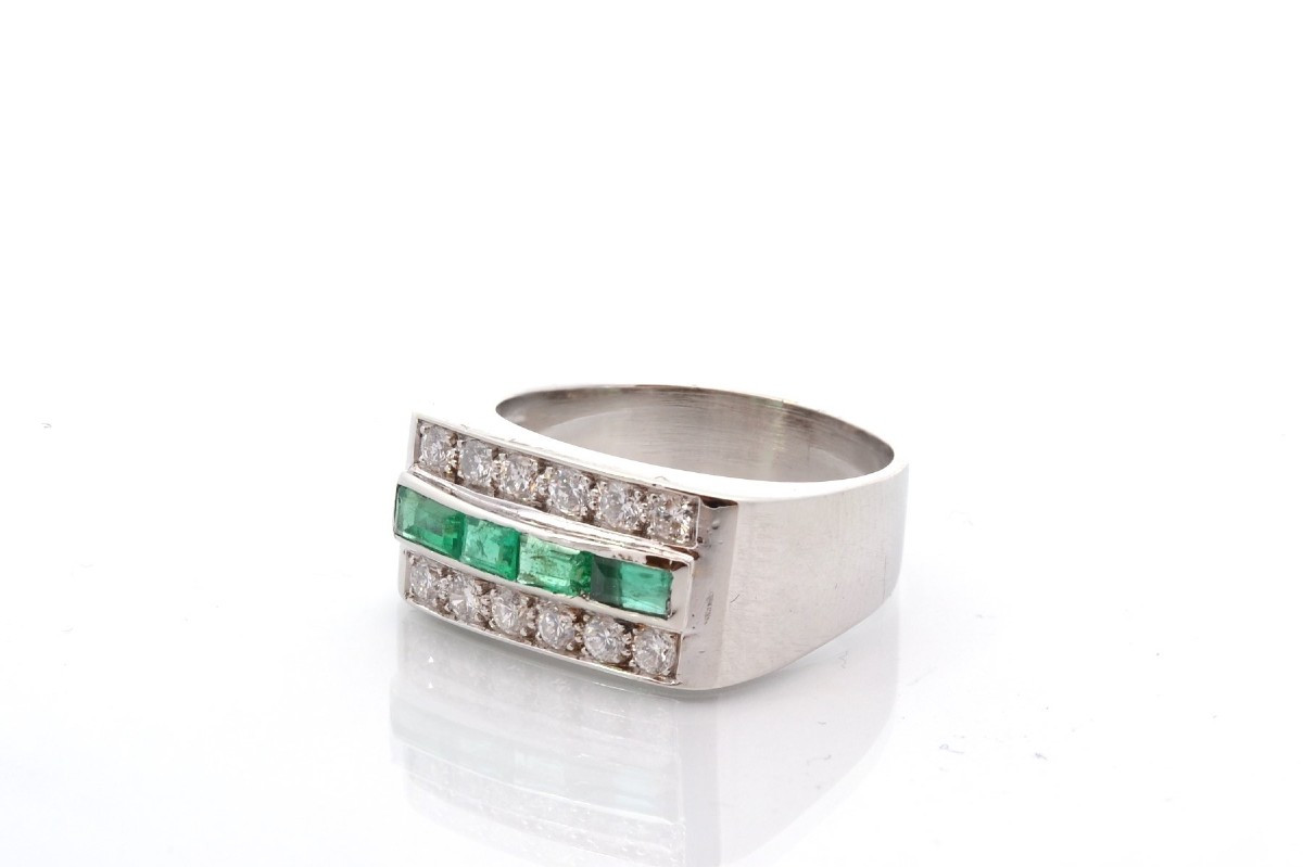 Vintage Emerald And Diamond Ring