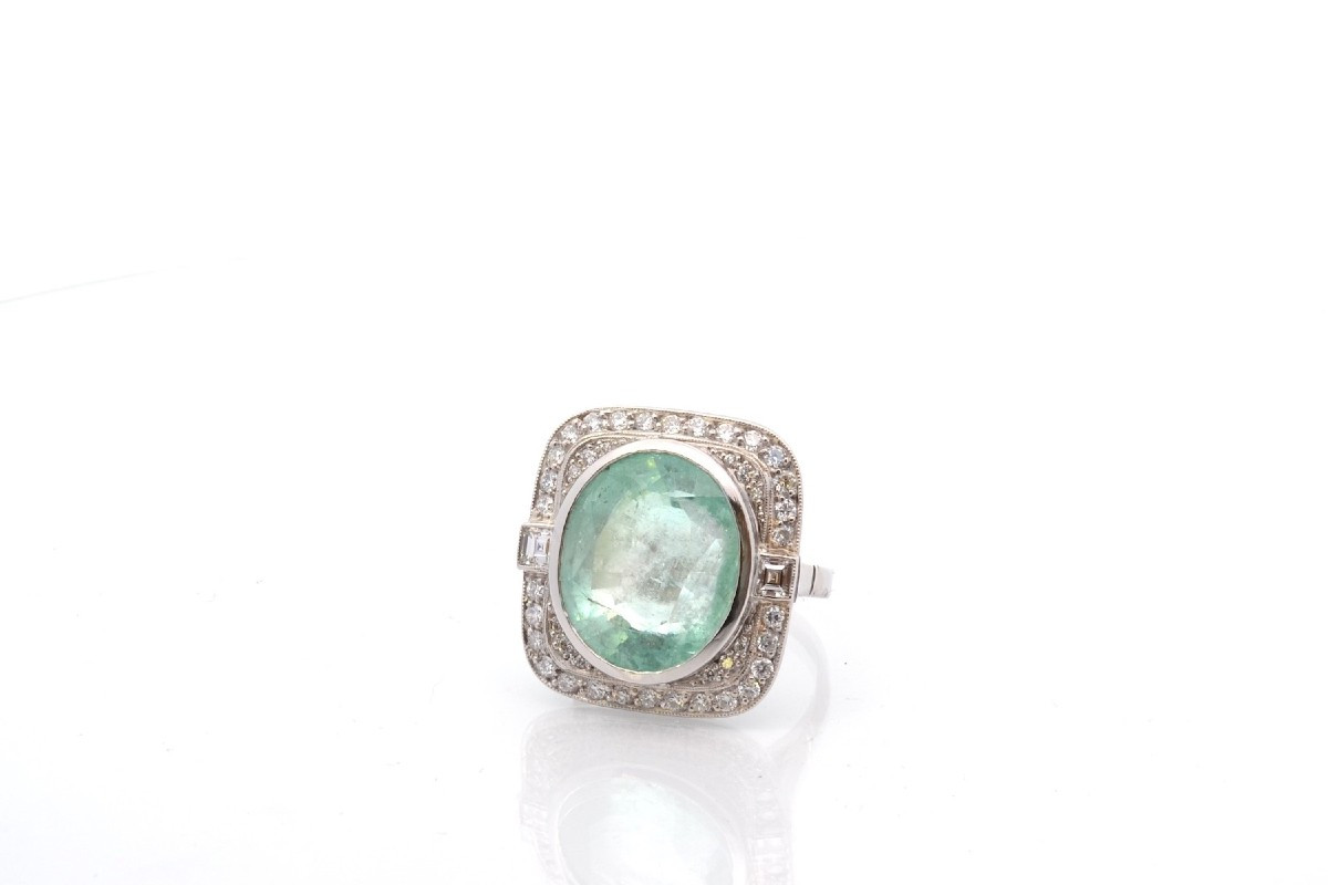 13.93cts Emerald And Diamonds Ring