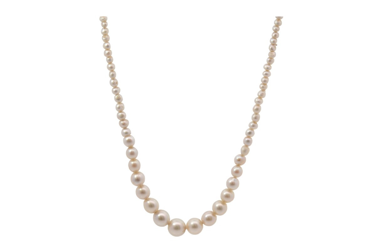 Collier ancien en perles fines
