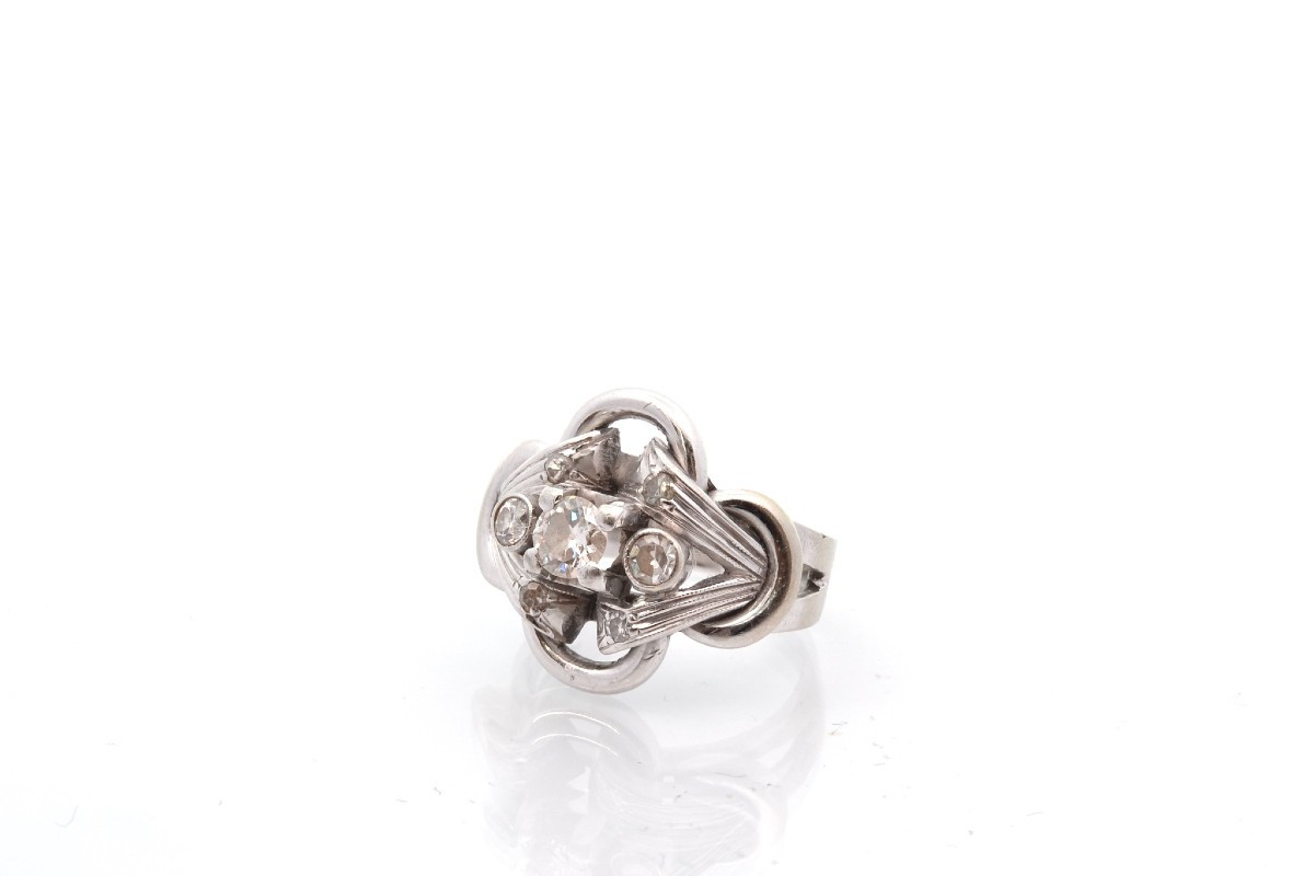 Vintage Diamond Ring In 18k Gold-photo-4