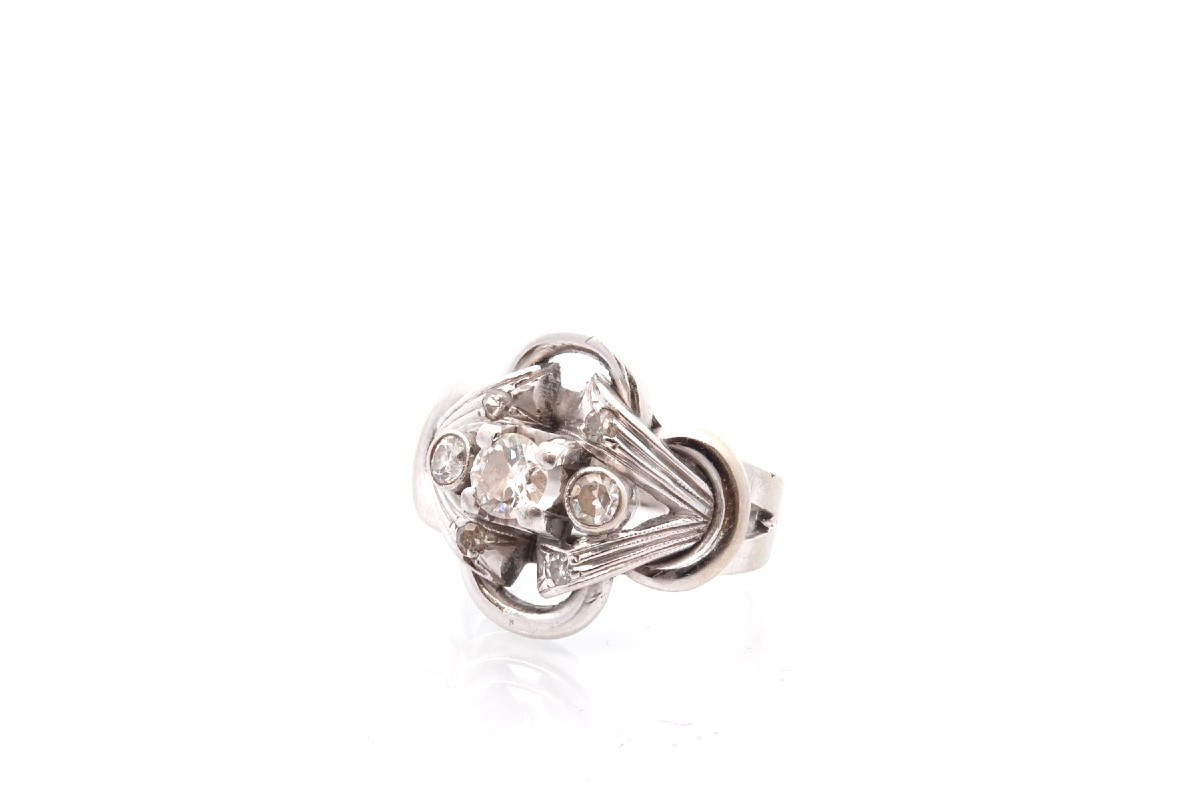 Vintage Diamond Ring In 18k Gold