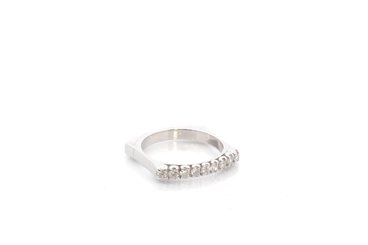 Diamond Ring In 18k Gold-photo-3