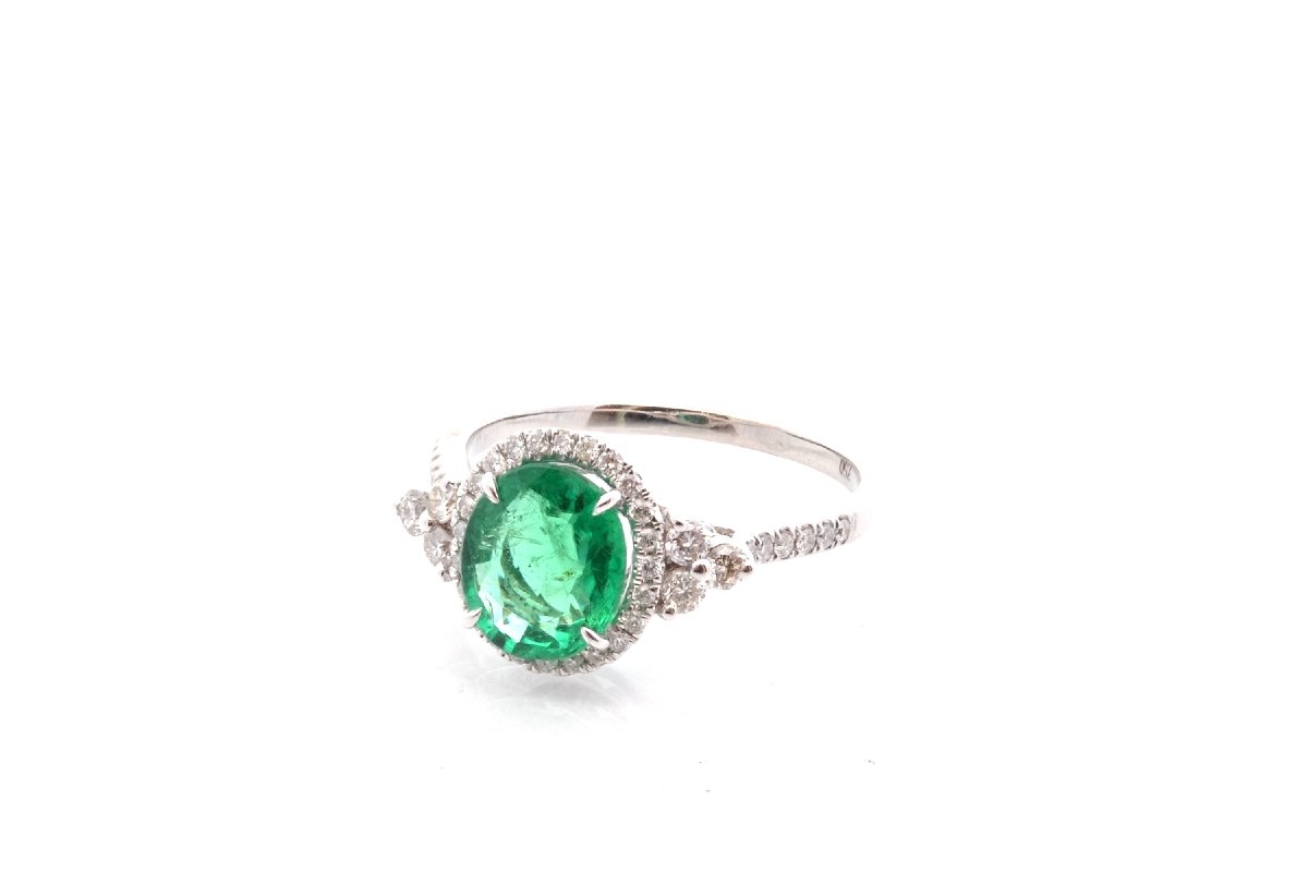 Bague émeraude de 1,55cts et diamants
