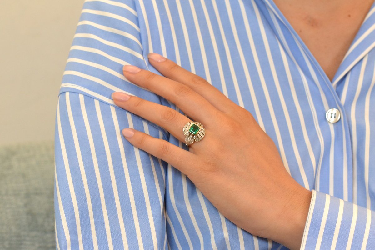 1.84-carat Emerald Ring With Diamonds-photo-1