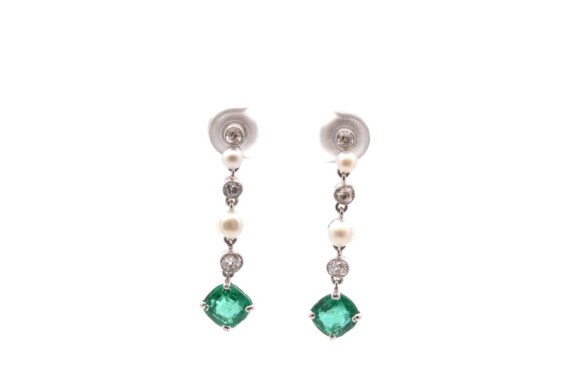 Earrings With Emeralds, Fine Pearls, And Diamonds-photo-2