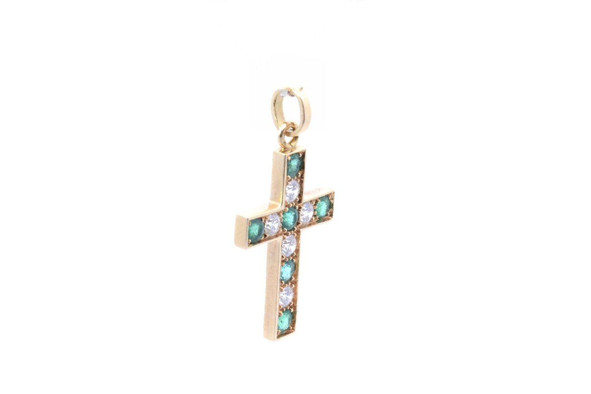 Croix émeraudes et diamants en or 18k-photo-2