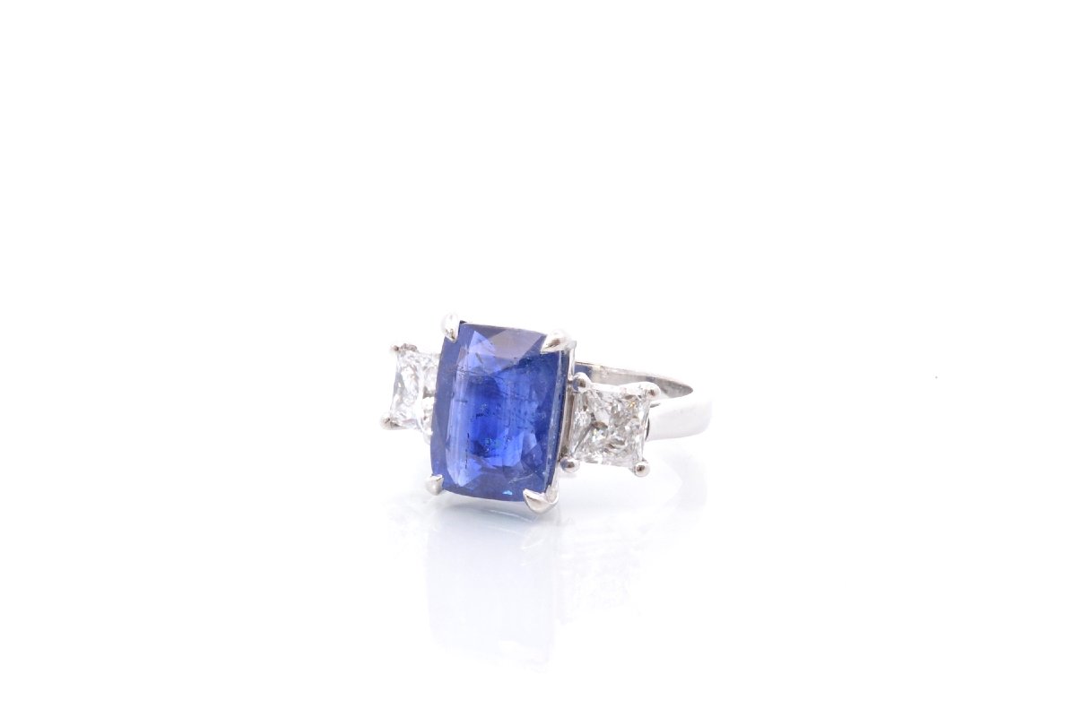 Bague saphir non chauffé de 7,70cts et diamants