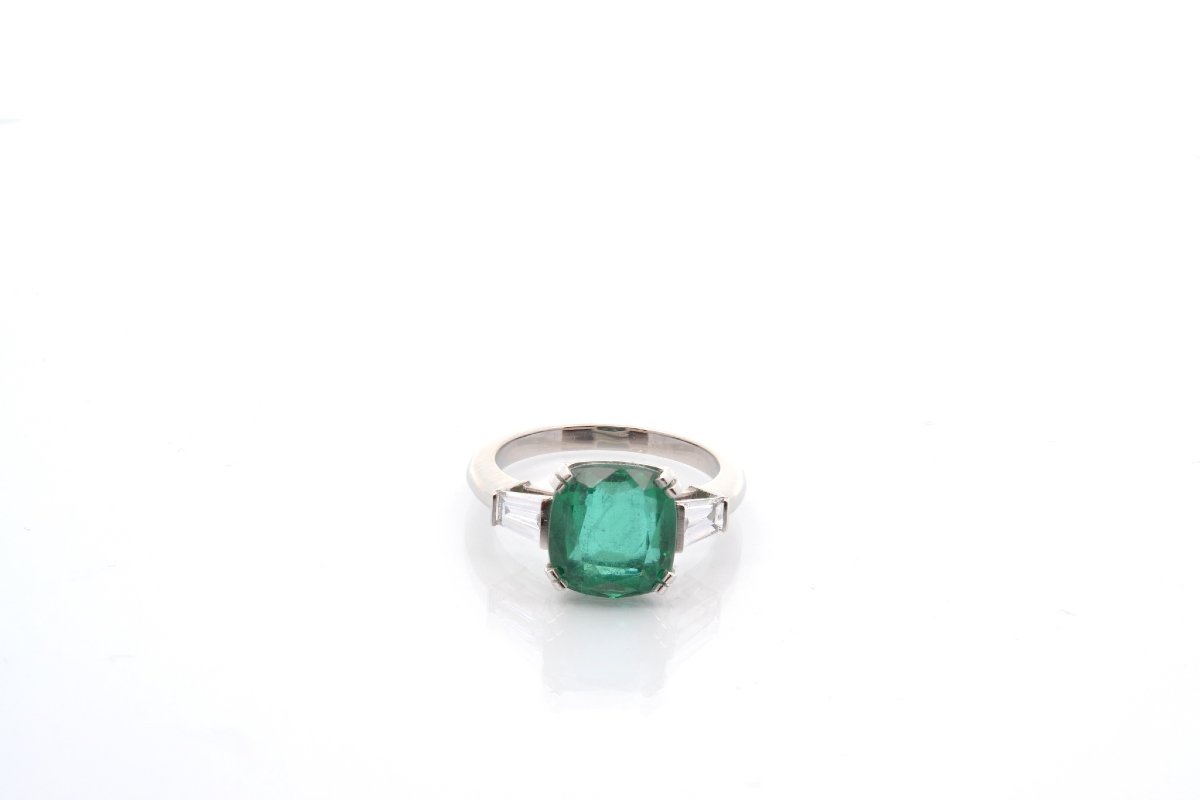 3.51-carat Emerald Ring With Diamonds-photo-2