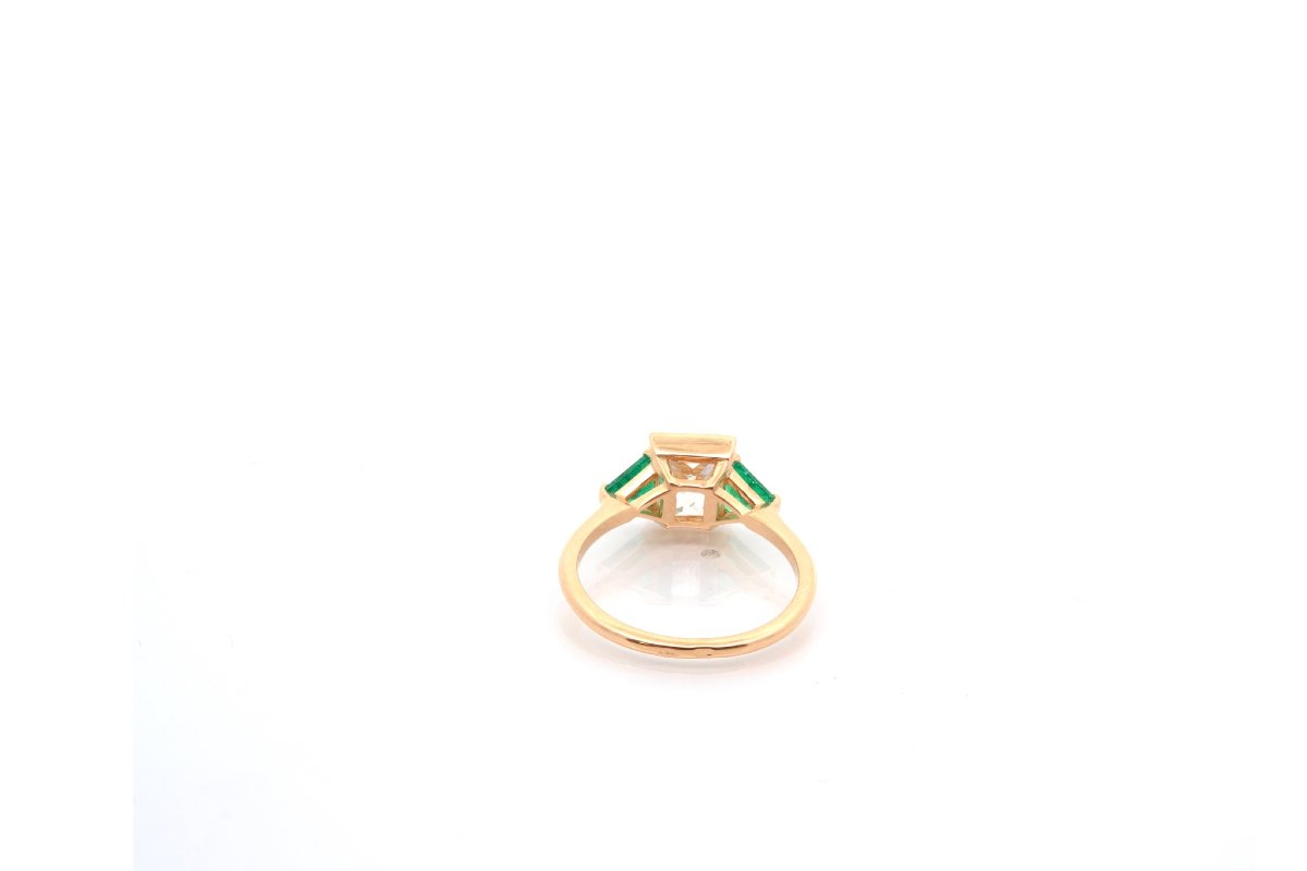 Bague diamant de 2cts J/SI1 et émeraudes-photo-1