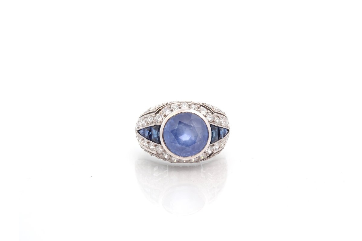 Ring With An 8.13-carat Untreated Sapphire And Diamonds-photo-2
