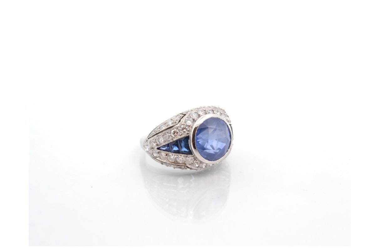 Ring With An 8.13-carat Untreated Sapphire And Diamonds-photo-4