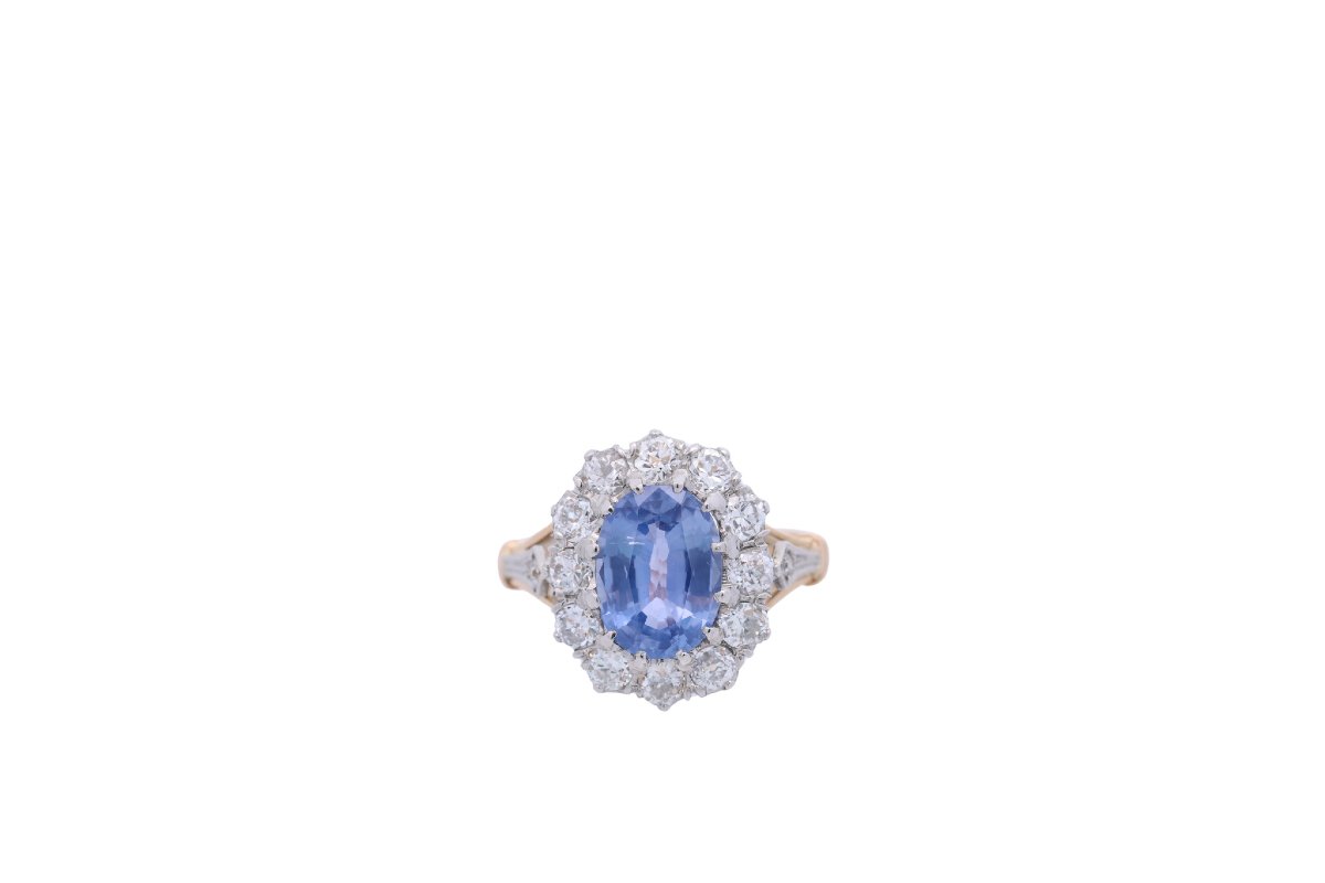 Ring With A 2.41-carat Unheated Ceylon Sapphire-photo-2