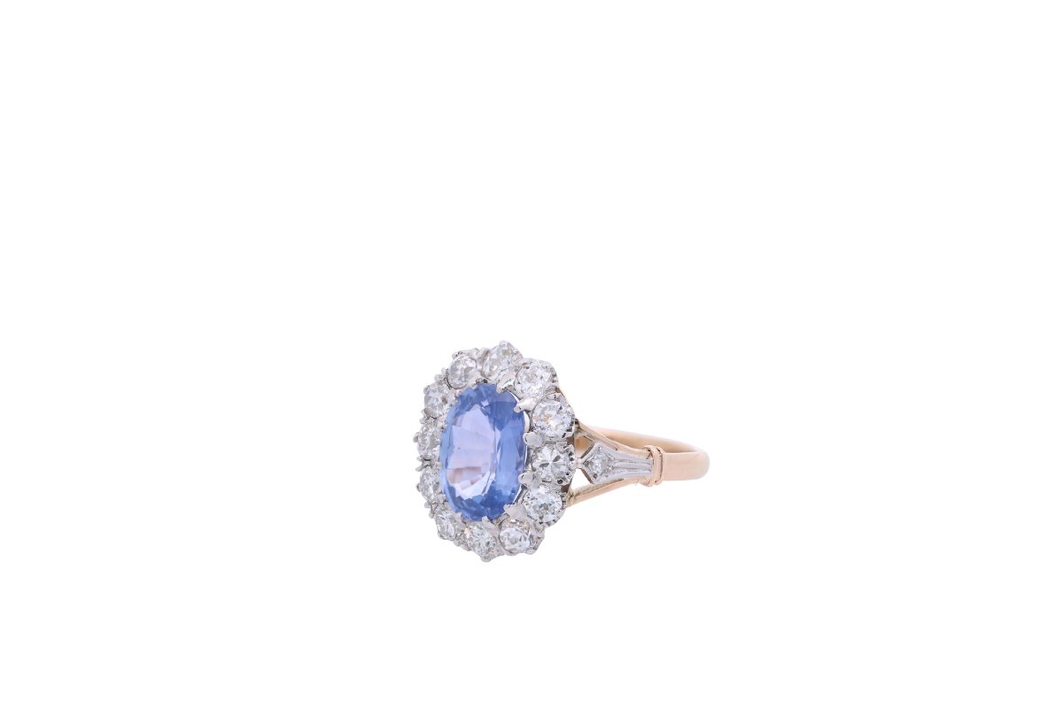 Ring With A 2.41-carat Unheated Ceylon Sapphire-photo-3