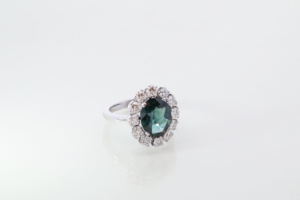 4-carat Teal Sapphire Ring With Diamonds-photo-4