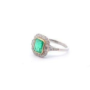 Emerald And Diamond Ring In Gold And Platinum