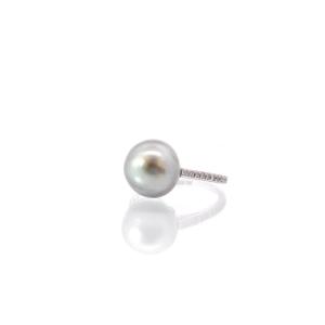 Diamond And Tahitian Pearl Ring In White Gold