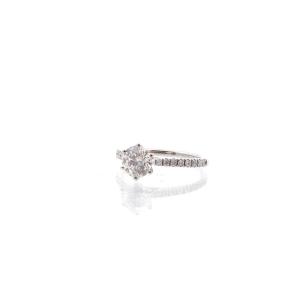 1.16 Cts I/si2 Diamond Ring In 18k Gold