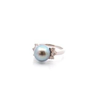 Bague perle de culture de Tahiti et diamants