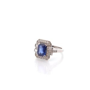 Bague vintage saphir de 2,15cts et diamants