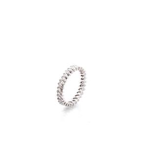 Alliance diamants de taille navette