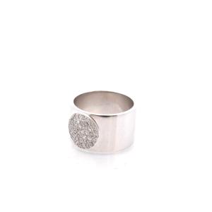 Diamond Ring In 18k White Gold