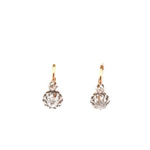 Boucles d’oreilles anciennes diamants