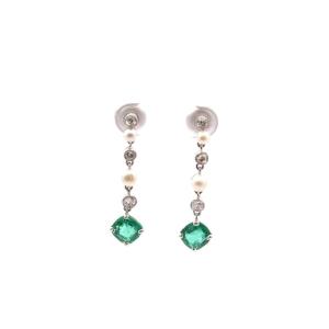 Boucles d’oreilles émeraudes, perles fines et diamants
