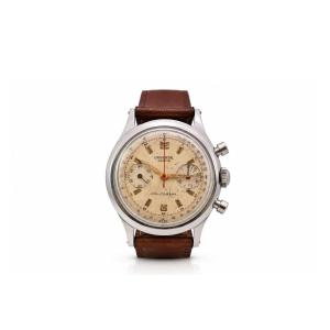 Universal Genève Chronograph Watch