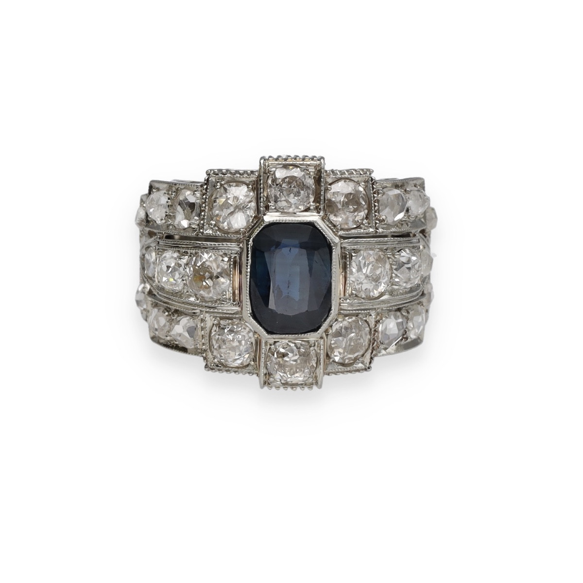 Bague Art Déco saphir et diamants-photo-4