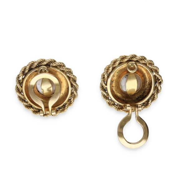 Gold And Pearl Clip-on Earrings-photo-3