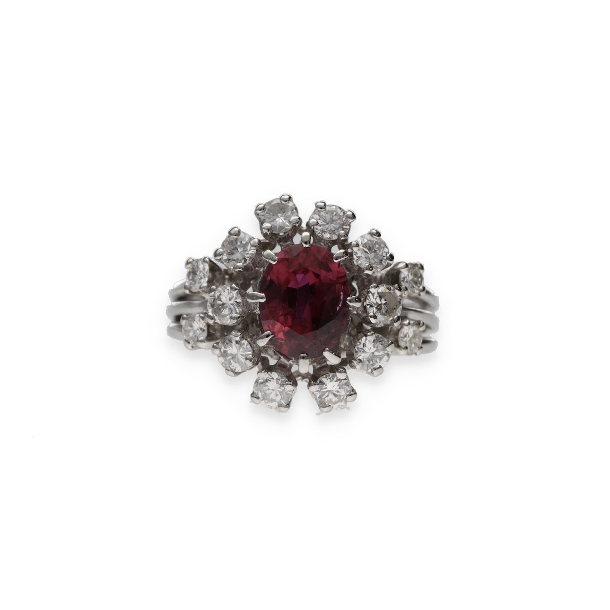 Bague rubis diamants en or blanc