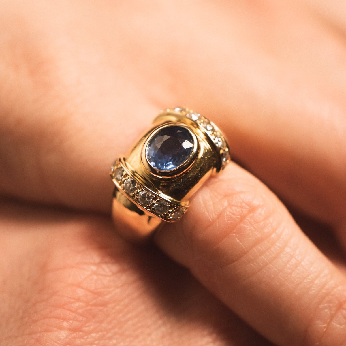Ceylon Sapphire And Diamond Ring-photo-4