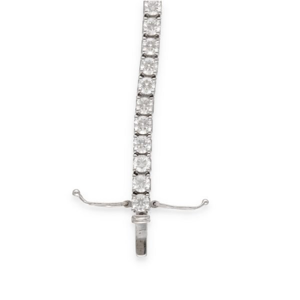 River Of Diamonds Bracelet In White Gold.-photo-2