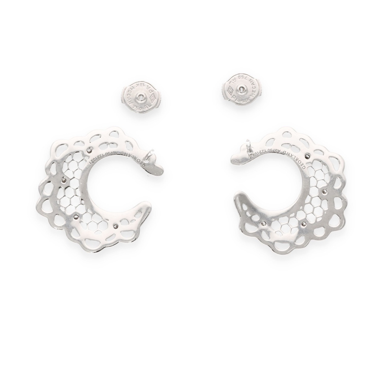  Boucles d’oreilles ajourées en diamants-photo-3