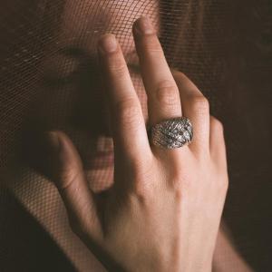  Bague bandeau en or et diamants