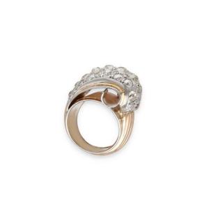 Tank Ring Set With Pavé-cut Diamonds