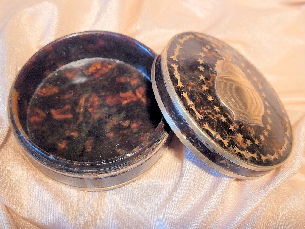 Large Snuffbox In Tortoiseshell And Brass Marquetry - 18th Century-photo-7