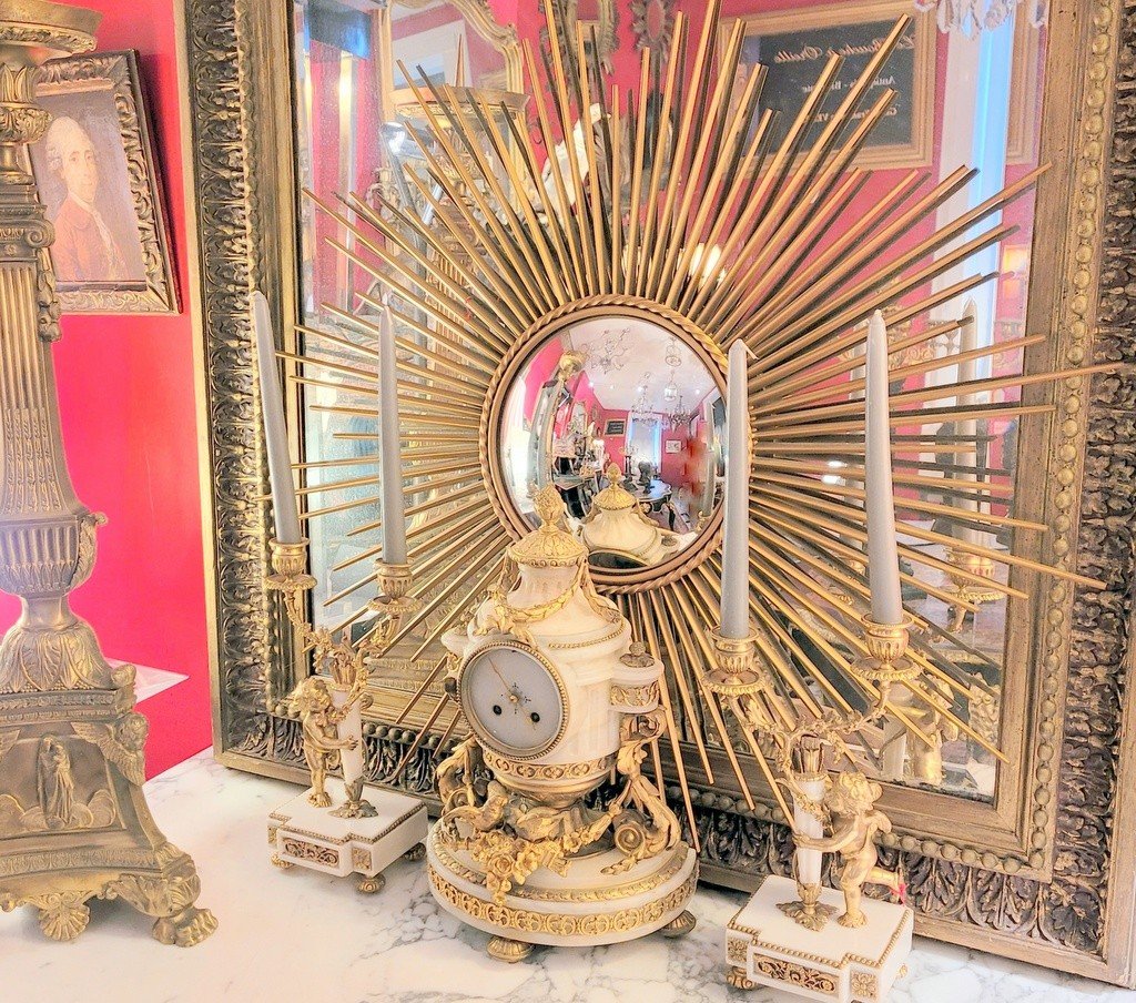 Garniture de Cheminée Louis XVI en Marbre de Carrare et Bronze - XIXe Siècle