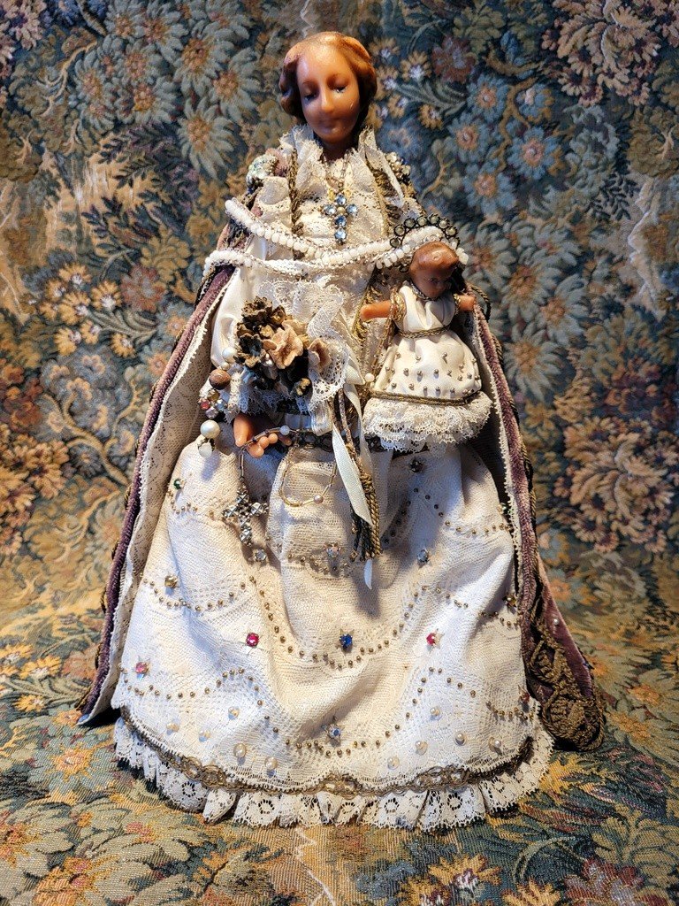 “madonna And Child” In Wax - 19th Century