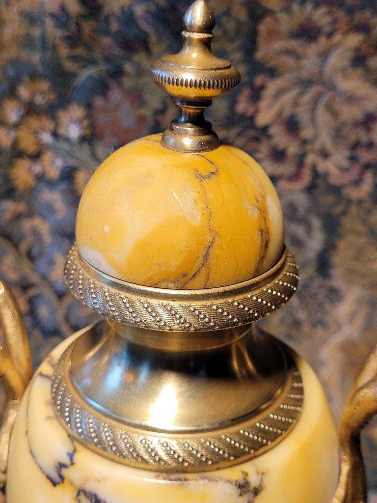 Pair Of Urn-shaped Cassolettes In Bronze And Siena Marble - 19th Century  -photo-2