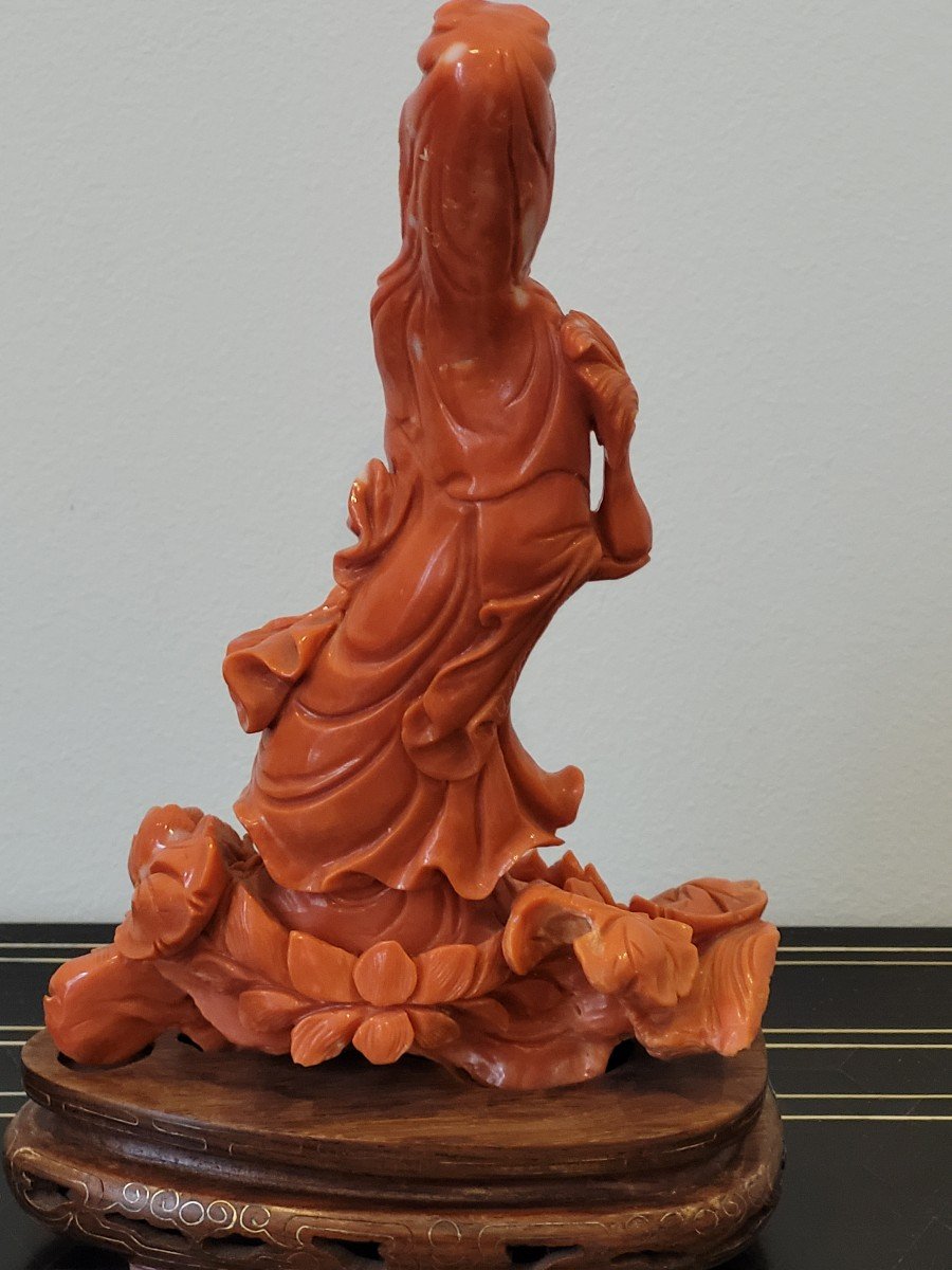 "geisha" Important Sculpture In Red Coral On Base.-photo-4
