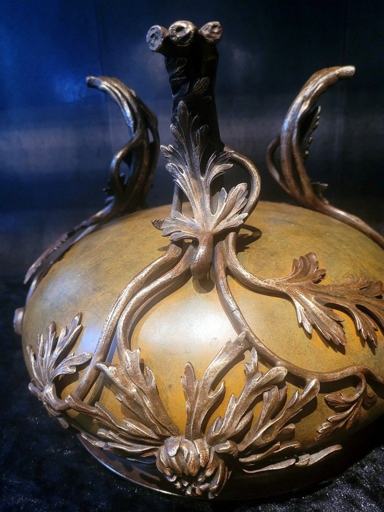 Important Planter Decorated With Thistles In Bronze From The Art Nouveau Period -photo-3