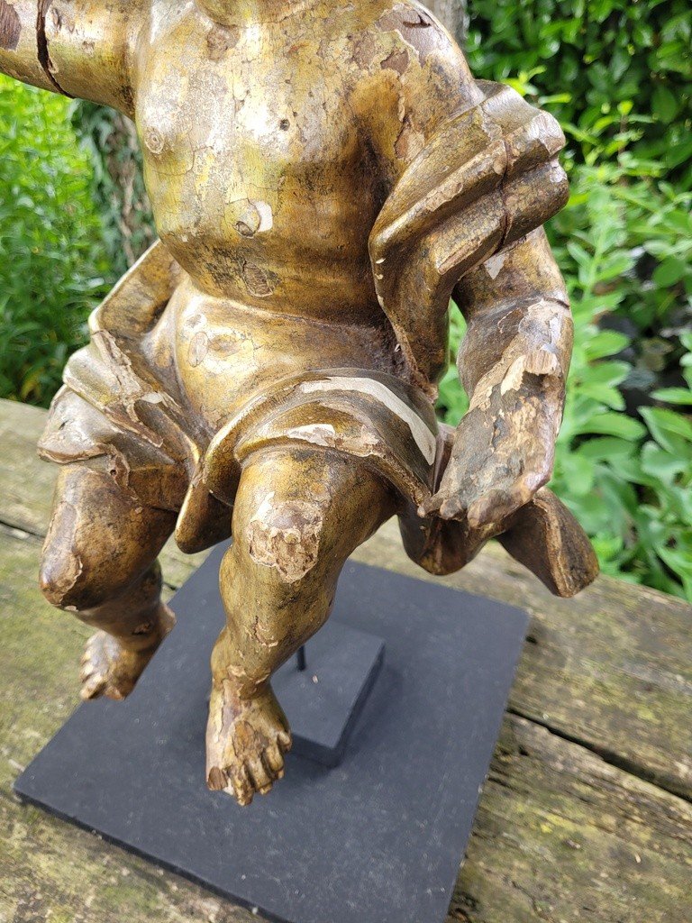   Grande Sculpture &quot; Putto &quot; en bois dor&eacute; sur socle - Travail Italien du XVIIIe Si&egrave;cle-photo-4